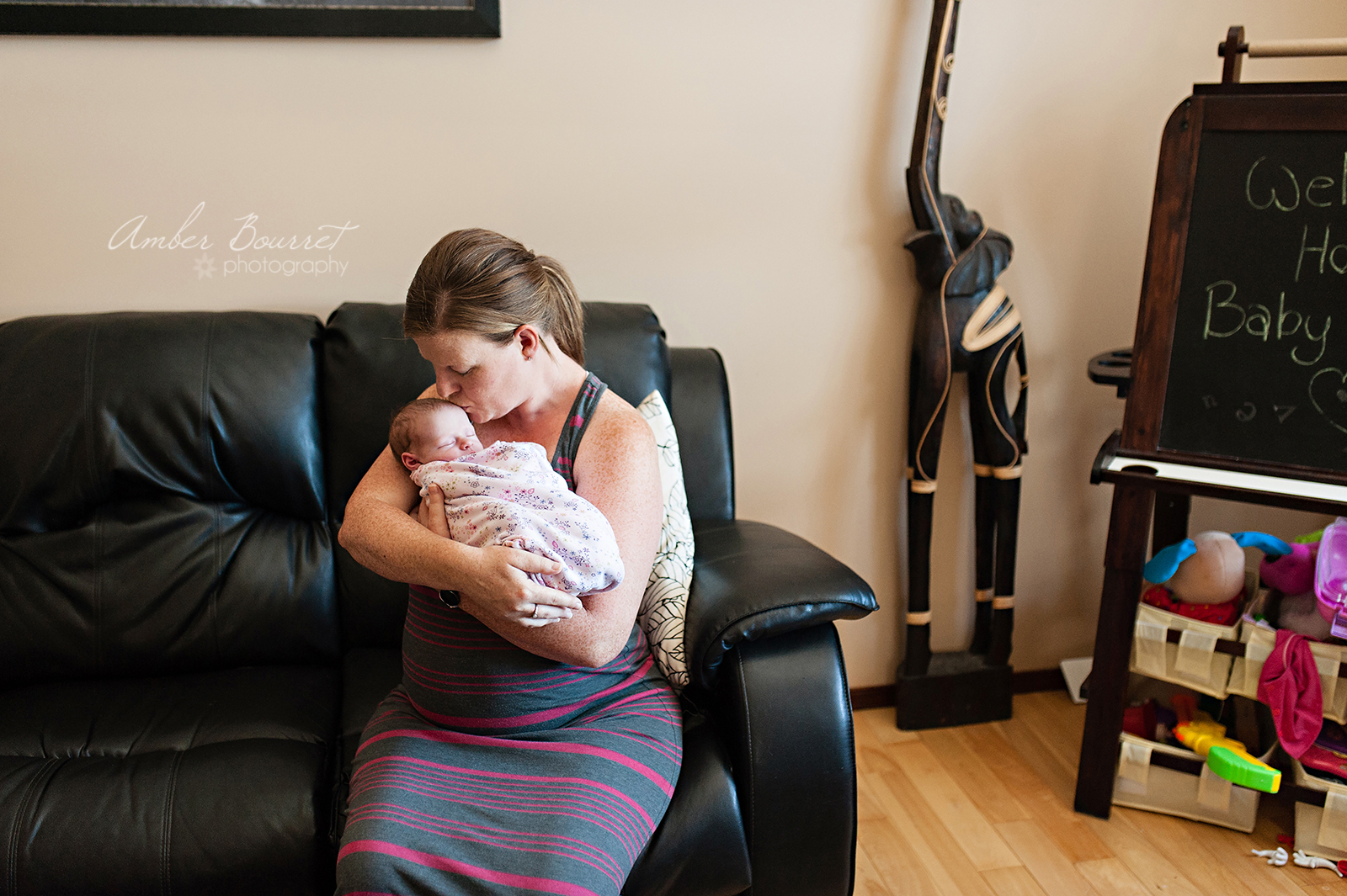 Alysa Newborn Photographers in Red Deer (39)