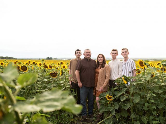 Jen’s Sunflower Session – Fall 2024